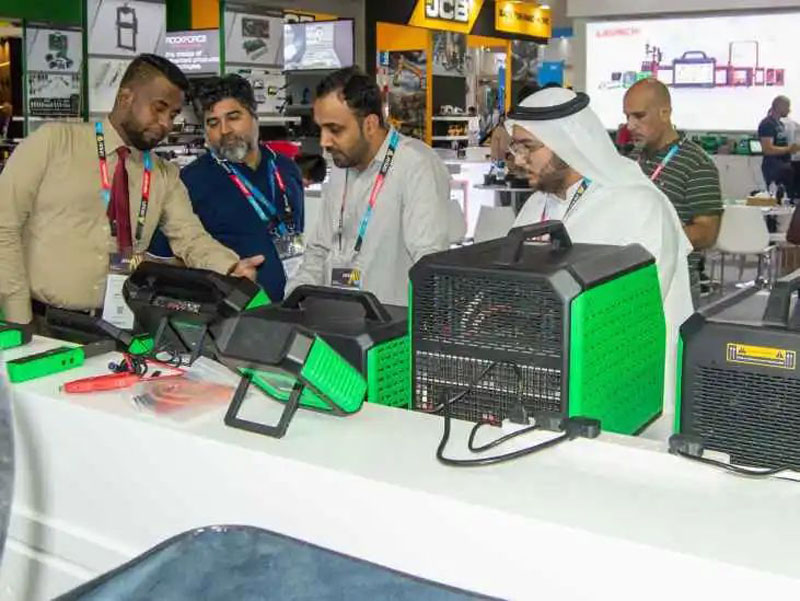 smartsafe-shines-at-the-2023-automechanika-dubai-02